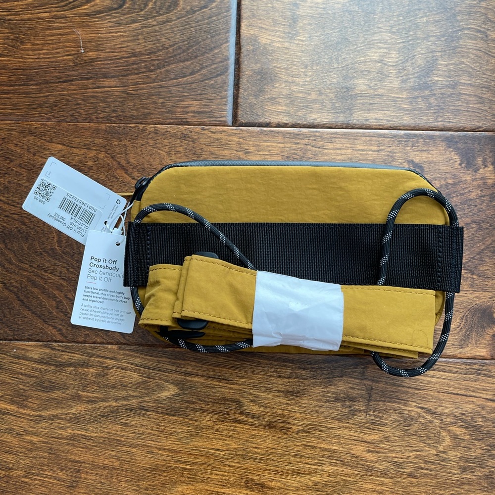 NWT Lululemon Pop It Off Crossbody Bag in Gold Spice & Black - Picture 8 of 9